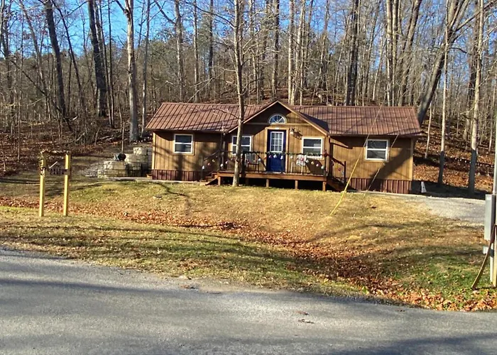Carlton At Of Egypt 500 Sq Ft * Goreville